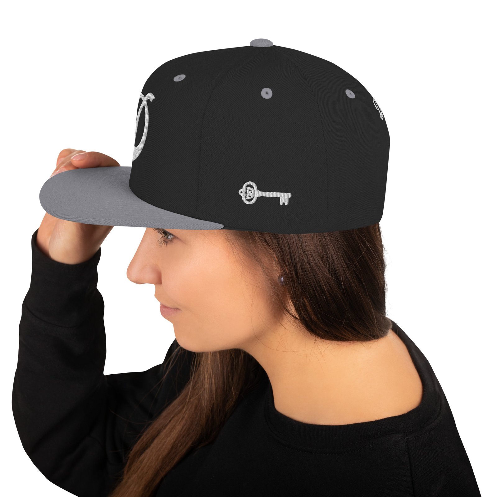 D Snapback DeLisioso Hat - Image 11