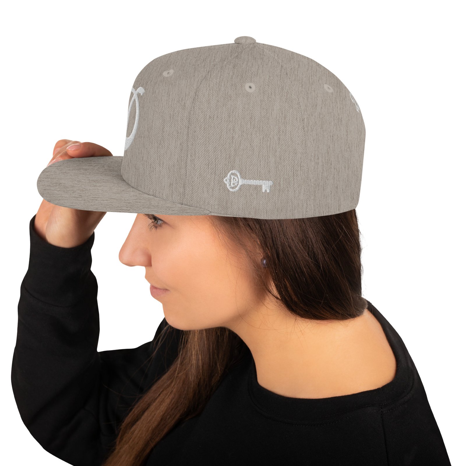D Snapback DeLisioso Hat - Image 19